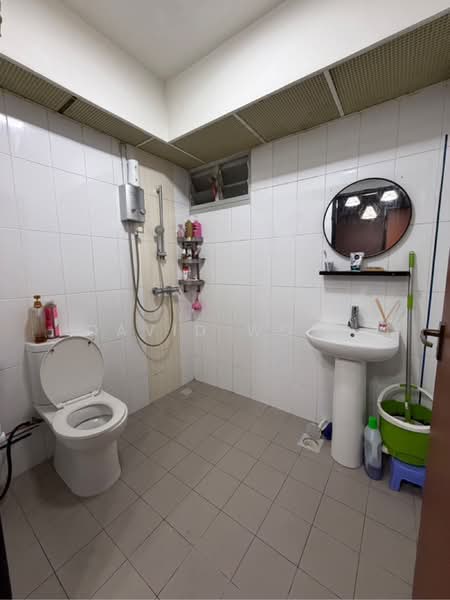 104D Canberra Street HDB Flat For Sale at S$ 585,000 | PropertyGuru Singapore