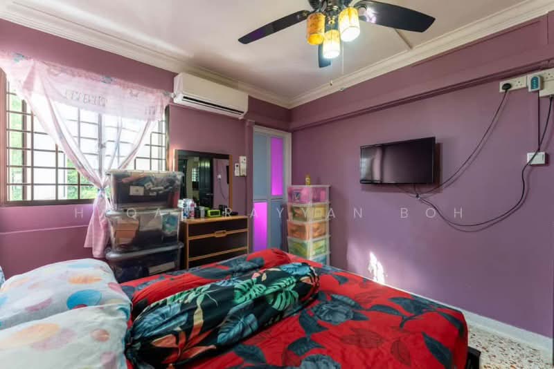 For Sale - 611 Ang Mo Kio Avenue 5