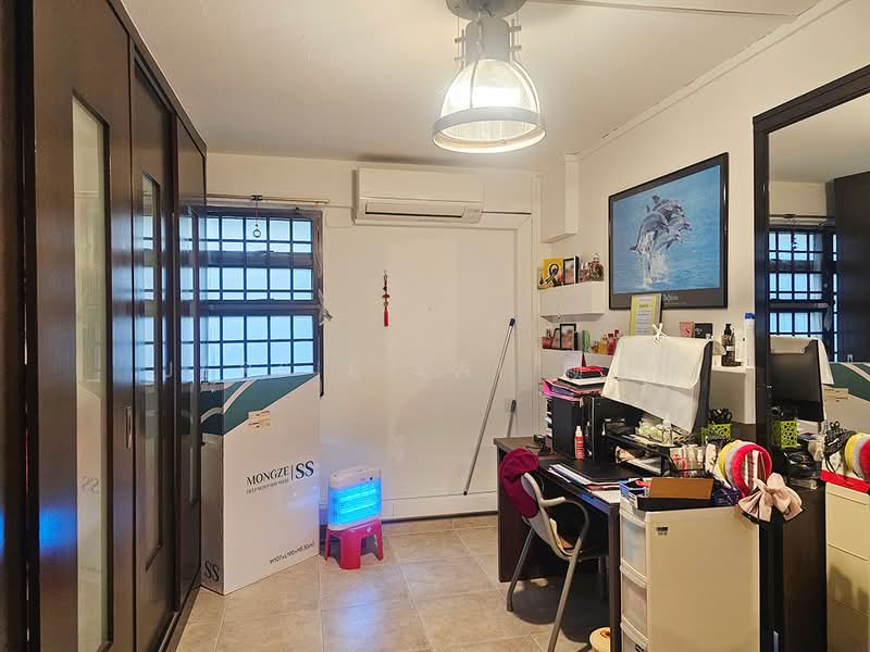12 Lorong 7 Toa Payoh HDB Flat For Sale at S$ 400,000 | PropertyGuru Singapore