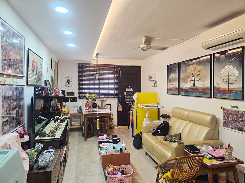 12 Lorong 7 Toa Payoh HDB Flat For Sale at S$ 400,000 | PropertyGuru Singapore