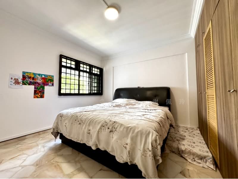 291D Bukit Batok Street 24 HDB Flat For Sale at S$ 628,000 | PropertyGuru Singapore