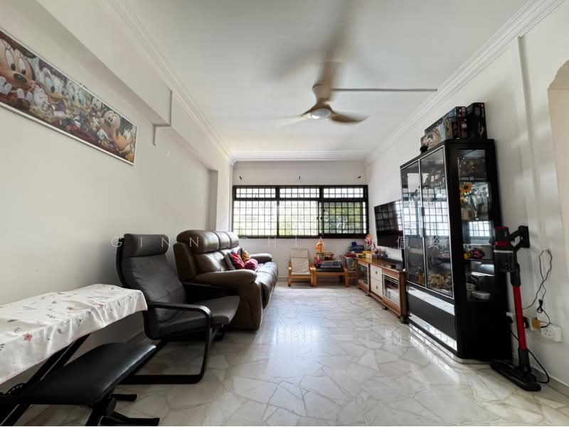 291D Bukit Batok Street 24 HDB Flat For Sale at S$ 628,000 | PropertyGuru Singapore