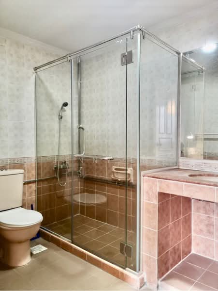 Birmingham Mansions, 130 Thomson Road, Room Rental, 250 sqft, Apartment For Rent, by Jenny Lee, 60239362 - PropertyGuru.com.sg