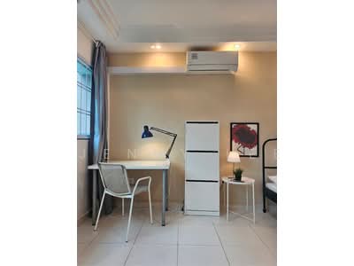 For Rent - Lakeview Estate