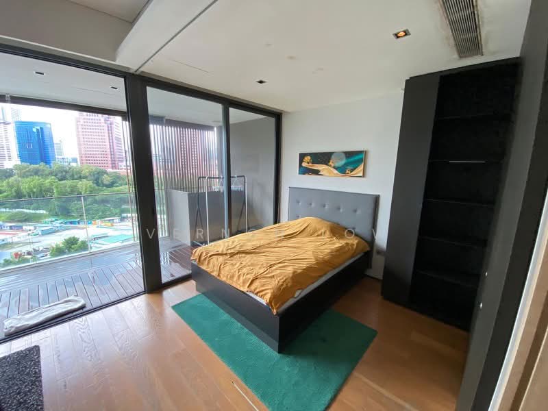OUE Twin Peaks Condominium For Sale at S$ 1,300,000 | PropertyGuru Singapore