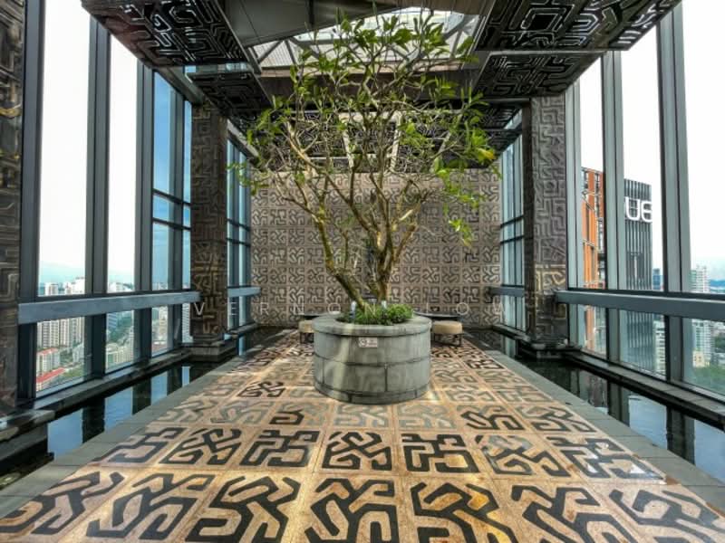 OUE Twin Peaks Condominium For Sale at S$ 1,300,000 | PropertyGuru Singapore