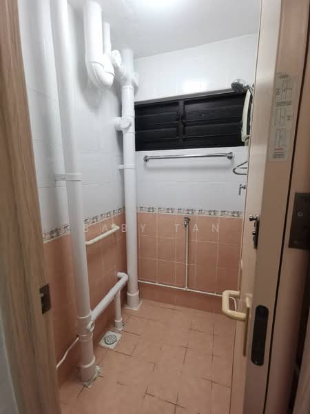 For Rent - 17 Eunos Crescent