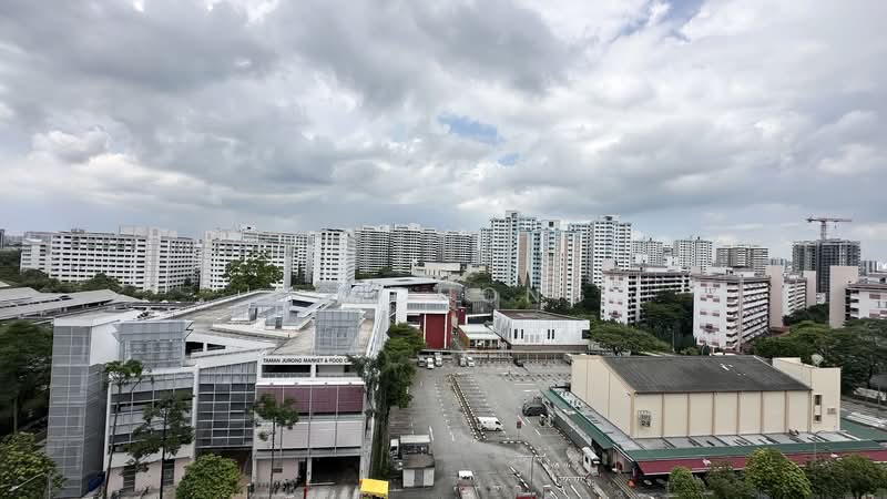 181 Yung Sheng Road HDB Flat For Sale at S$ 688,000 | PropertyGuru Singapore