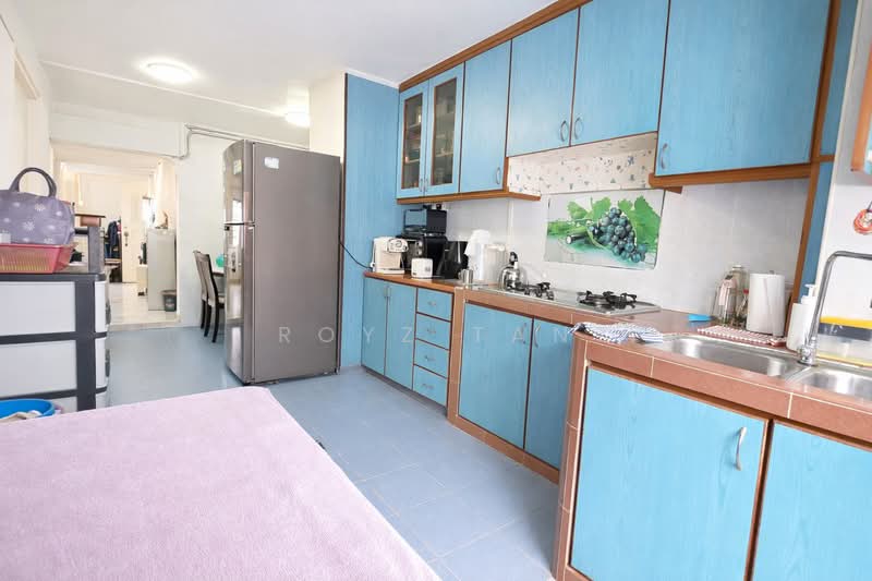 231 Ang Mo Kio Avenue 3, 231 Ang Mo Kio Avenue 3, 3 Bedrooms, 990 sqft, HDB Flat For Sale, by Royz Tan, 60239694 - Kitchen - PropertyGuru.com.sg