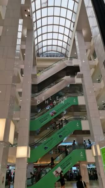 Lucky Plaza, Orchard Road, Orchard / River Valley, 884 sqft, Food & Beverage For Rent, by Helen Chan, 60239781 - CommercialGuru.com.sg