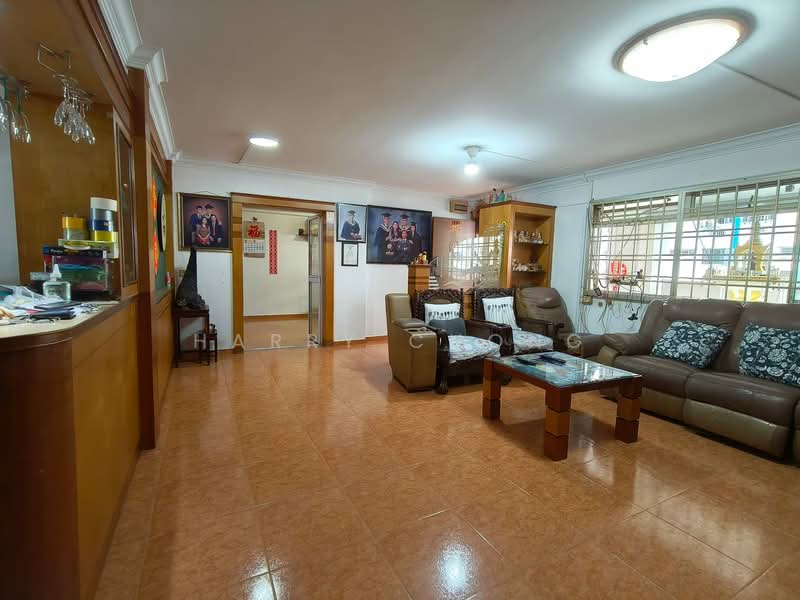412 Woodlands Street 41 HDB Flat For Sale at S$ 1,080,000 | PropertyGuru Singapore - Living Room