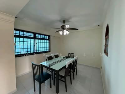 For Rent - 893 Tampines Avenue 8