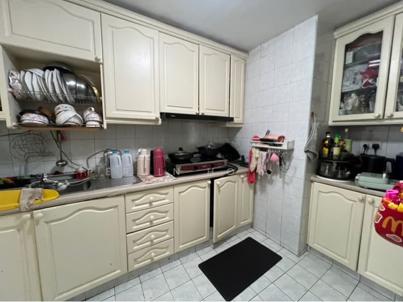 Santa Fe Mansions Apartment For Sale at S$ 1,998,000 | PropertyGuru Singapore