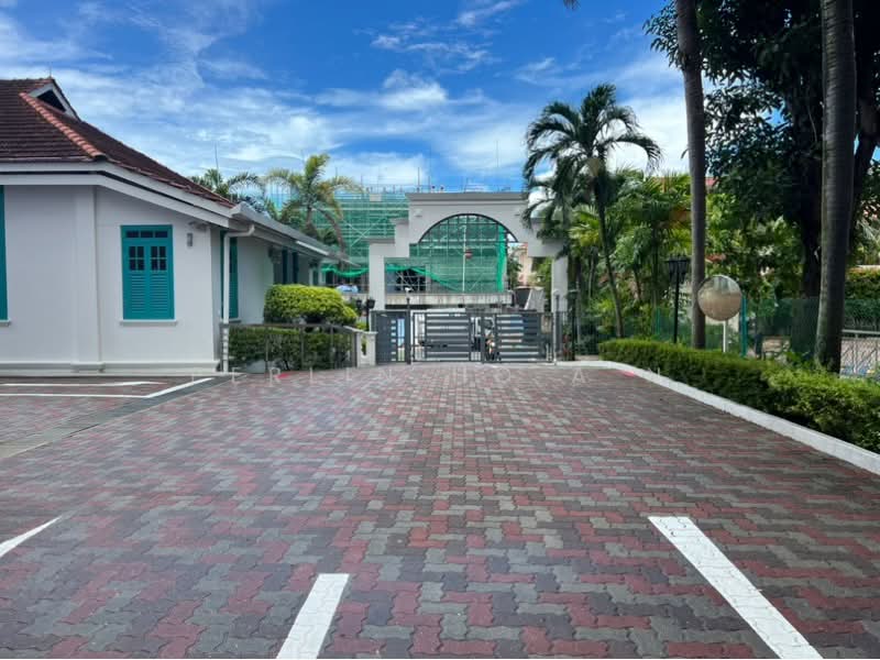 Santa Fe Mansions Apartment For Sale at S$ 1,998,000 | PropertyGuru Singapore