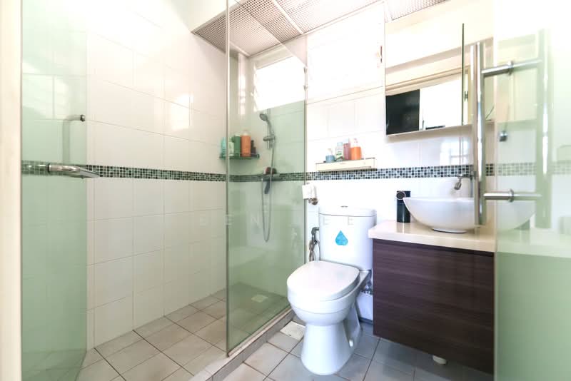 316B Yishun Greenwalk, 316B Yishun Avenue 9, 3 Bedrooms, 990 sqft, HDB Flat For Sale, by Ben Lee, 60240154 - Bathroom - PropertyGuru.com.sg