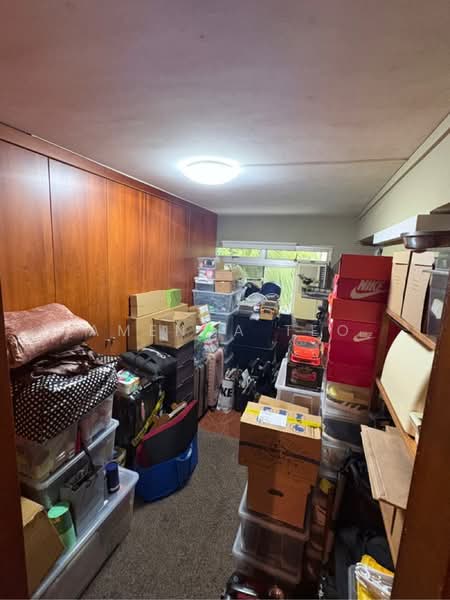 255 Pasir Ris Street 21 HDB Flat For Sale at S$ 660,000 | PropertyGuru Singapore - Common Room 1