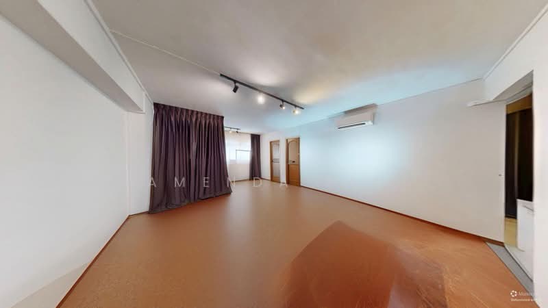 255 Pasir Ris Street 21 HDB Flat For Sale at S$ 660,000 | PropertyGuru Singapore - Living Room