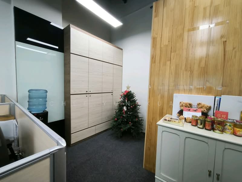 SBF Center, 160 Robinson Road, 624 sqft, Office For Sale, by Chee Yun Xuan, 60240224 - CommercialGuru.com.sg