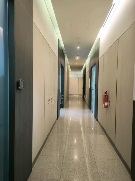 SBF Center, 160 Robinson Road, 624 sqft, Office For Sale, by Chee Yun Xuan, 60240224 - CommercialGuru.com.sg