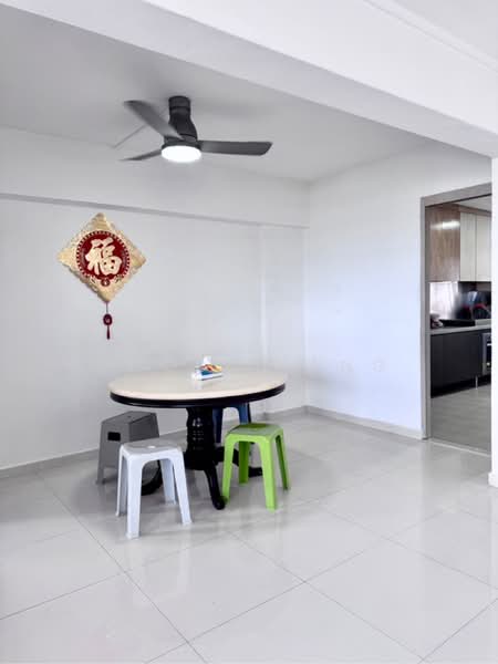 52 Teban Gardens Road HDB Flat For Sale at S$ 608,888 | PropertyGuru Singapore
