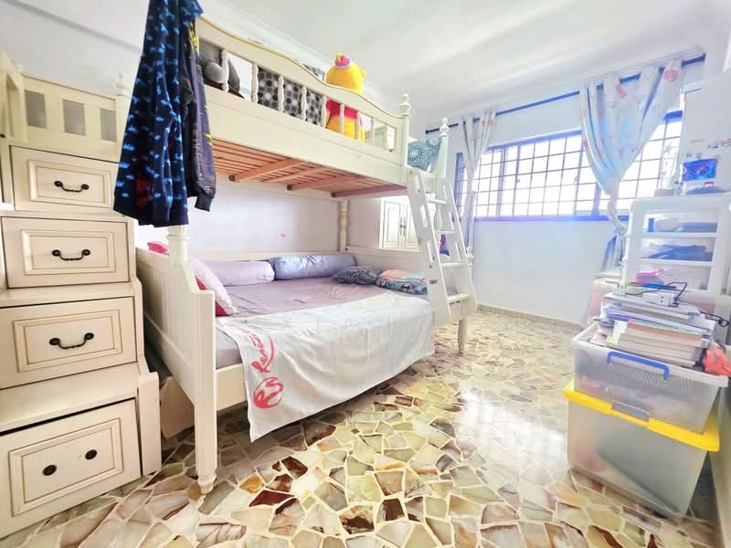 328 Jurong East Street 31 HDB Flat For Sale at S$ 558,000 | PropertyGuru Singapore