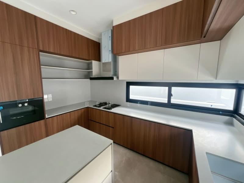 Sian tuan ave brand new bungalow with lift-pool 11562sqft six bedroom ensuite bathroom Bungalow House For Sale at S$ 16,900,000 | PropertyGuru Singapore
