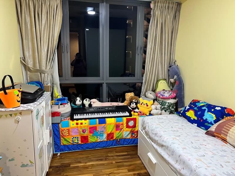 Waterfront Isle, 738 Bedok Reservoir Road, 2 Bedrooms, 904 sqft, Condominium For Rent, by Yeo Shu Qian, 60240347 - Bedroom - PropertyGuru.com.sg