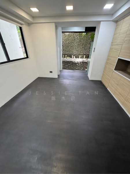 For Sale - 10 JALAN ELOK