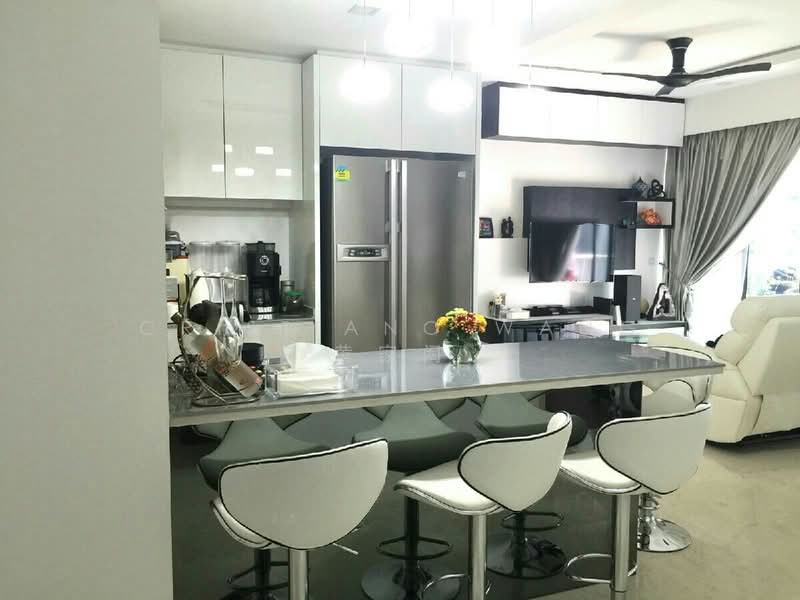 The Luxurie, , 4 Bedrooms, 1,378 sqft, Condominium For Rent, by Cristiano Wang 黄家闳, 60240390 - PropertyGuru.com.sg
