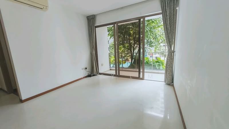 Waterfront Gold, 752 Bedok Reservoir Road, 2 Bedrooms, 872 sqft, Condominium For Rent, by Patsy Lim, 60240394 - Living room  - PropertyGuru.com.sg