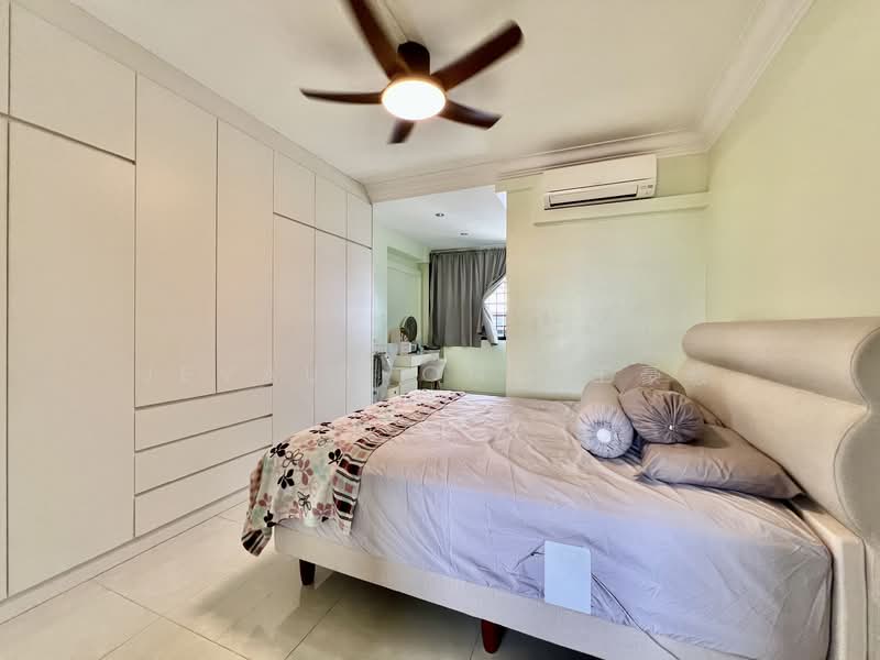 425 Choa Chu Kang Avenue 4 HDB Flat For Sale at S$ 538,000 | PropertyGuru Singapore