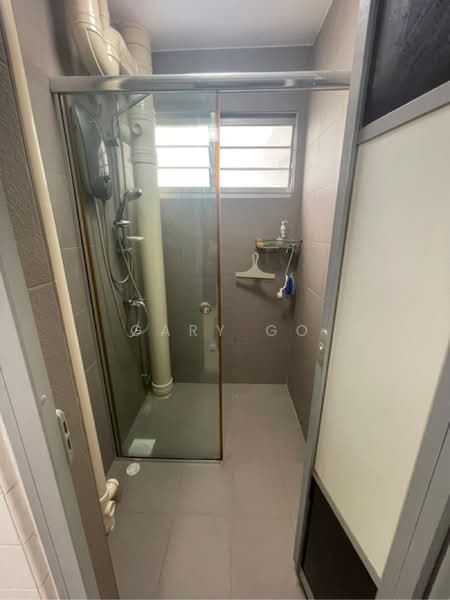 1 Lorong Lew Lian, 1 Lorong Lew Lian, 2 Bedrooms, 688 sqft, HDB Flat For Rent, by Gary Go, 60240565 - PropertyGuru.com.sg