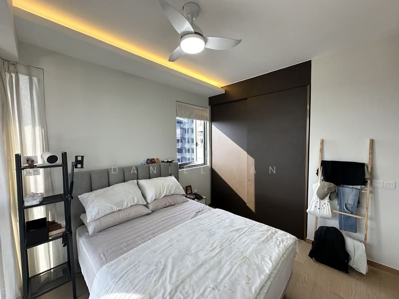 The Florence Residences Condominium For Sale at S$ 2,150,000 | PropertyGuru Singapore - Bedroom