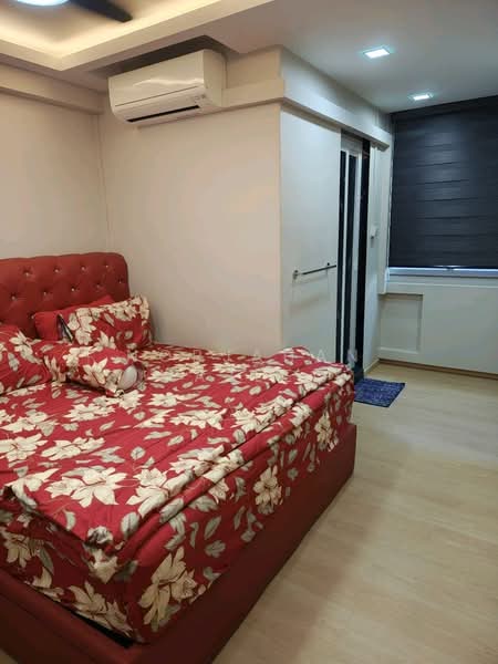 727 Jurong West Avenue 5 HDB Flat For Sale at S$ 620,000 | PropertyGuru Singapore