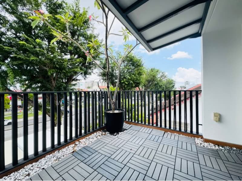 MacPherson Garden Estate Corner Terrace For Sale at S$ 4,999,999 | PropertyGuru Singapore - Balcony