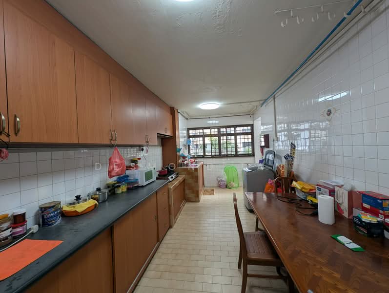 111 Serangoon North Avenue 1 HDB Flat For Sale at S$ 540,000 | PropertyGuru Singapore - Kitchen