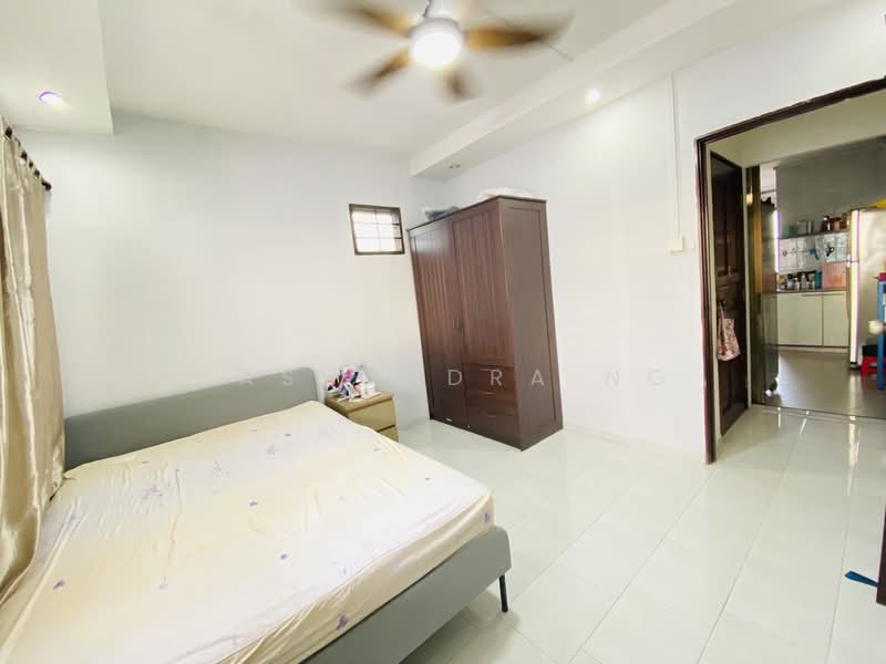 283 Choa Chu Kang Avenue 3, 283 Choa Chu Kang Avenue 3, Room Rental, 160 sqft, HDB Flat For Rent, by Cassandra Ng, 60240608 - PropertyGuru.com.sg