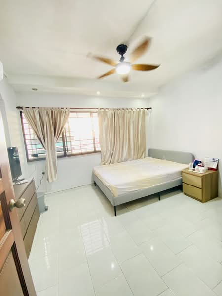 283 Choa Chu Kang Avenue 3, 283 Choa Chu Kang Avenue 3, Room Rental, 160 sqft, HDB Flat For Rent, by Cassandra Ng, 60240608 - PropertyGuru.com.sg