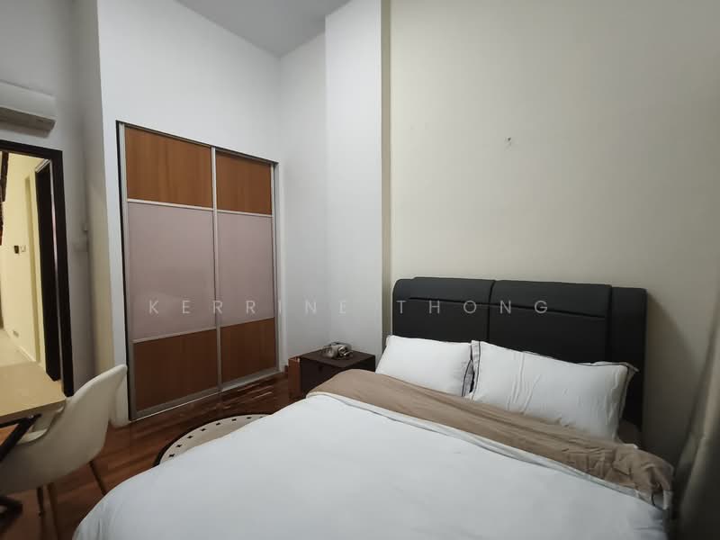 Landed Spacious Private Room for Rent in Telok Kurau!, 40D LORONG H TELOK KURAU, Room Rental, 250 sqft, Terraced House For Rent, by Kerrine Thong, 60240661 - PropertyGuru.com.sg