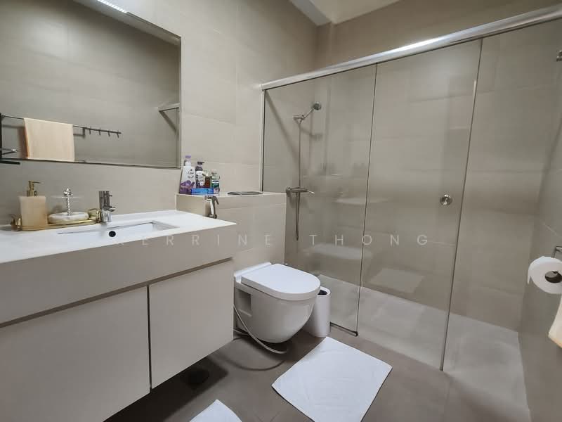 Landed Spacious Private Room for Rent in Telok Kurau!, 40D LORONG H TELOK KURAU, Room Rental, 250 sqft, Terraced House For Rent, by Kerrine Thong, 60240661 - PropertyGuru.com.sg