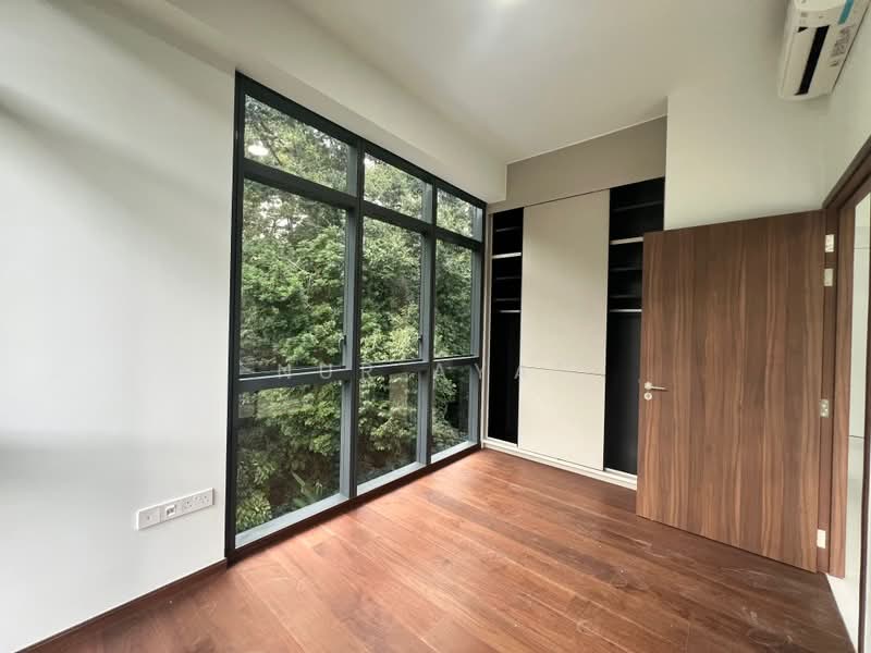 Phoenix Residences Condominium For Sale at S$ 1,180,000 | PropertyGuru Singapore