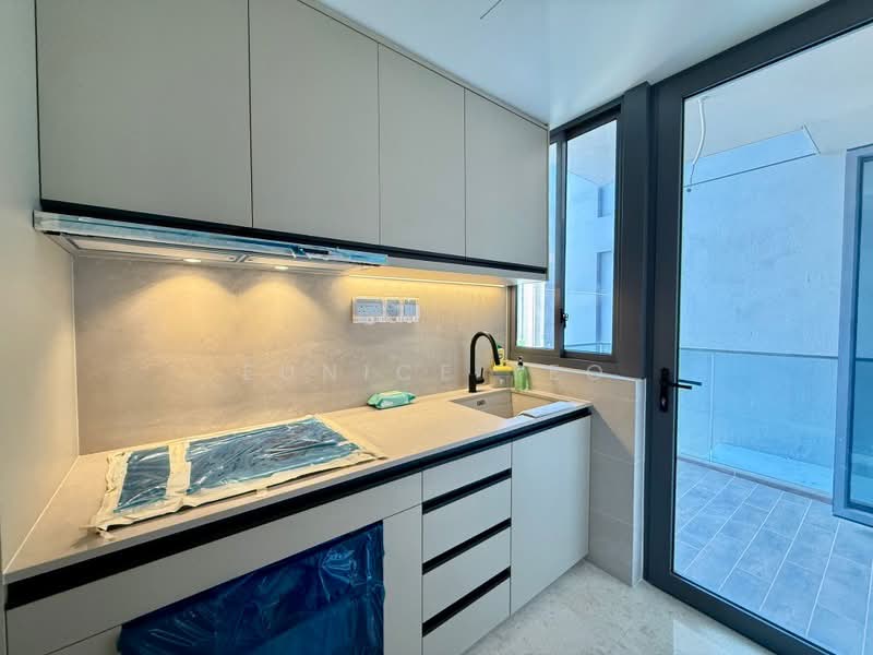 Hill House Condominium For Sale at S$ 2,488,888 | PropertyGuru Singapore