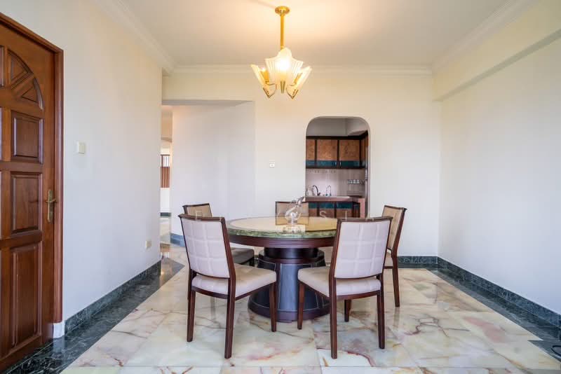 For Sale - Thomson Grove