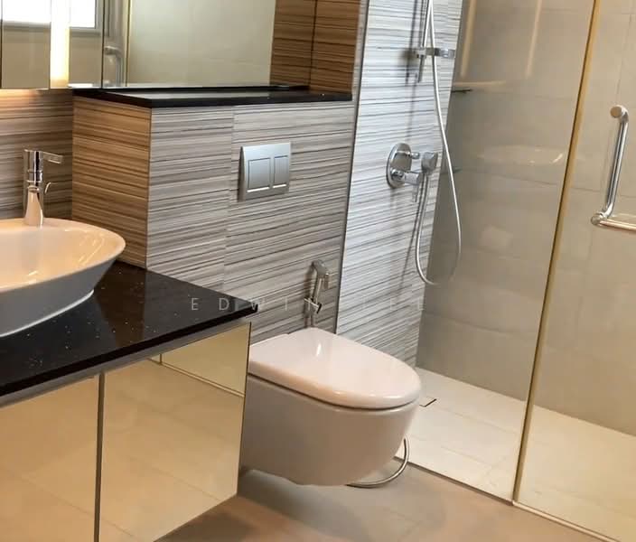 Kallang Riverside, 51 Kampong Bugis, 2 Bedrooms, 1,001 sqft, Condominium For Rent, by Edwin Lee, 60240776 - PropertyGuru.com.sg