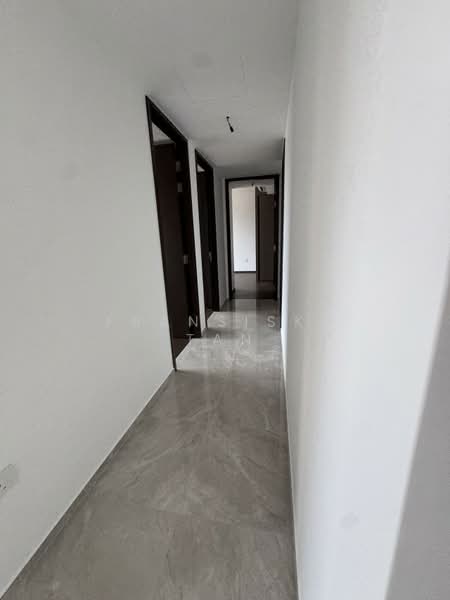 Tembusu Grand, , 3 Bedrooms, 990 sqft, Condominium For Rent, by Fransiska Tan, 60240781 - PropertyGuru.com.sg