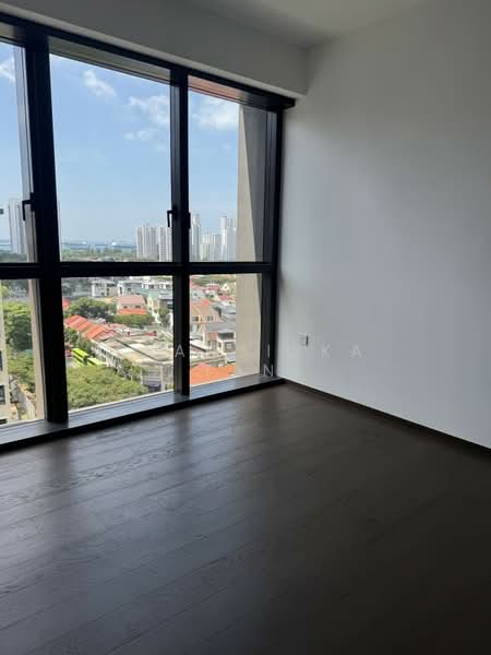 Tembusu Grand, , 3 Bedrooms, 990 sqft, Condominium For Rent, by Fransiska Tan, 60240781 - PropertyGuru.com.sg