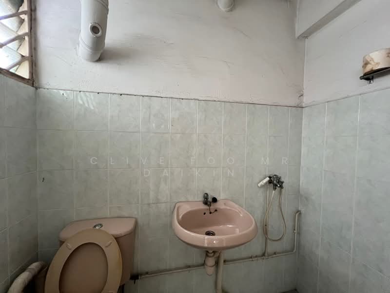 For Rent - 323 Bukit Batok Street 33