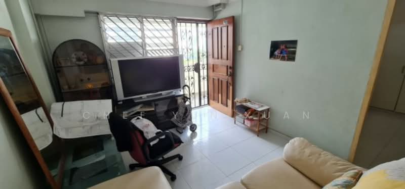 For Rent - 105 Henderson Crescent
