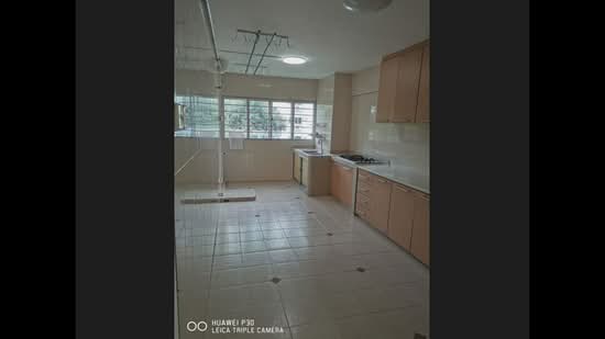 212 Ang Mo Kio Avenue 3 HDB Flat For Sale at S$ 550,000 | PropertyGuru Singapore