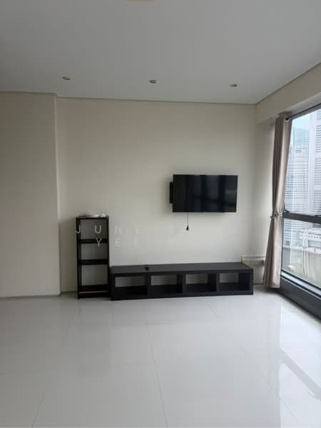 For Rent - High Street Centre